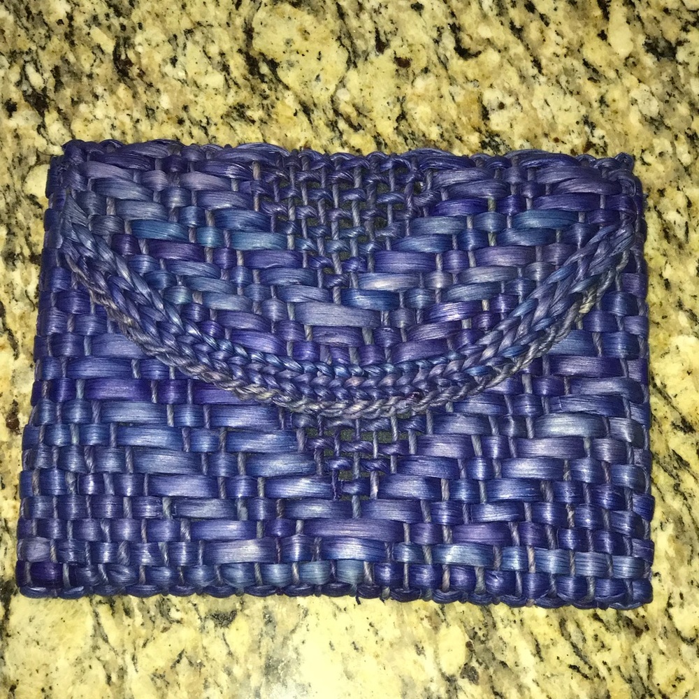 Blue clutch